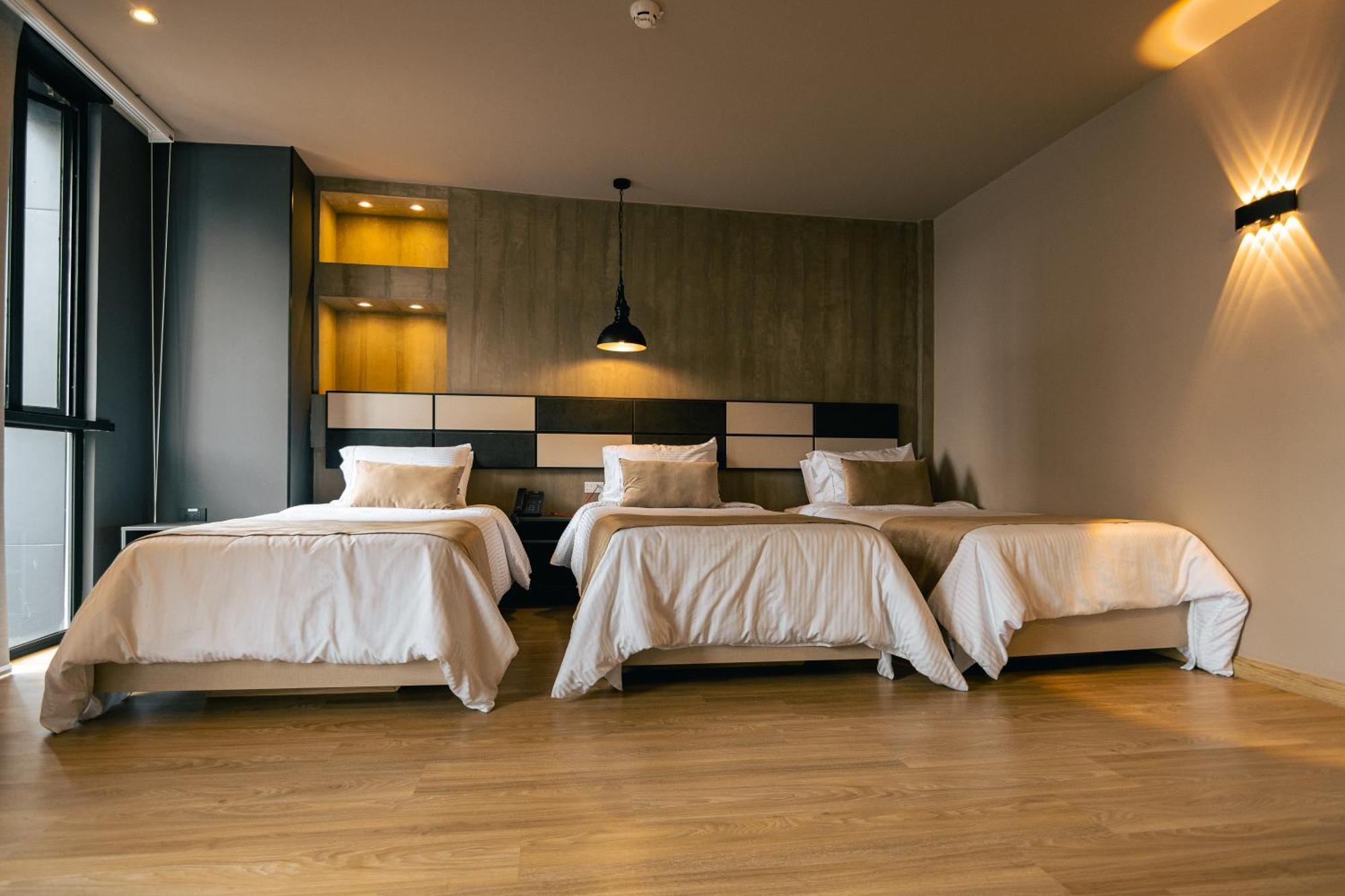 Balmoral Plaza Hotel Pereira Eksteriør bilde