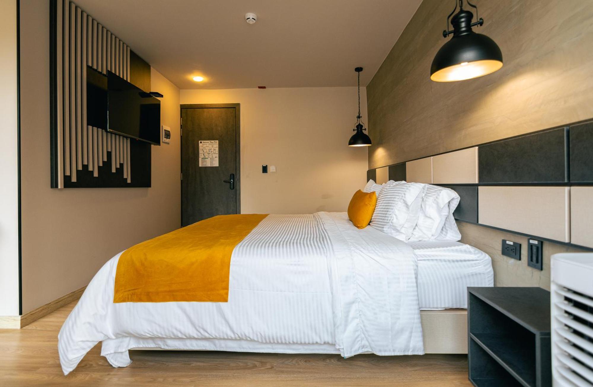 Balmoral Plaza Hotel Pereira Eksteriør bilde