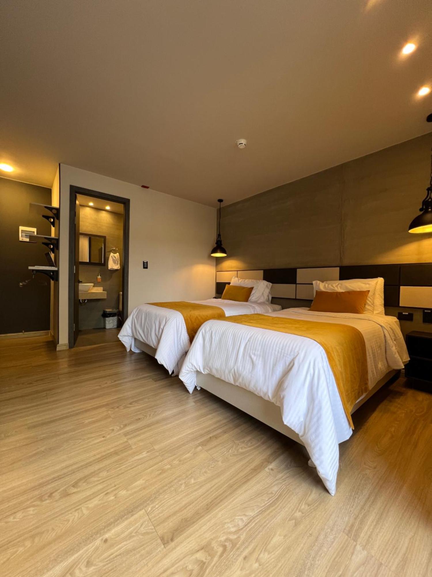 Balmoral Plaza Hotel Pereira Eksteriør bilde