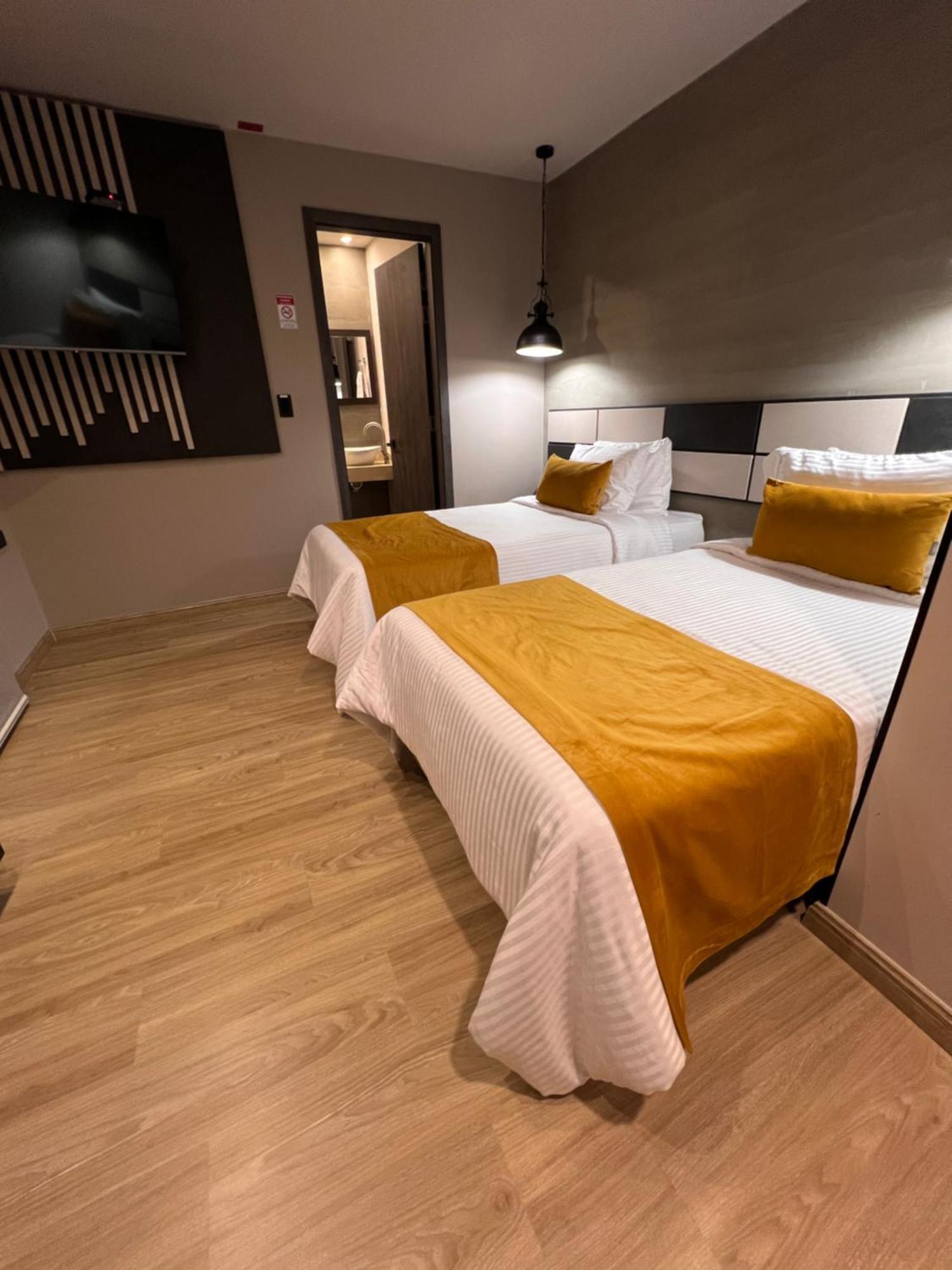 Balmoral Plaza Hotel Pereira Eksteriør bilde