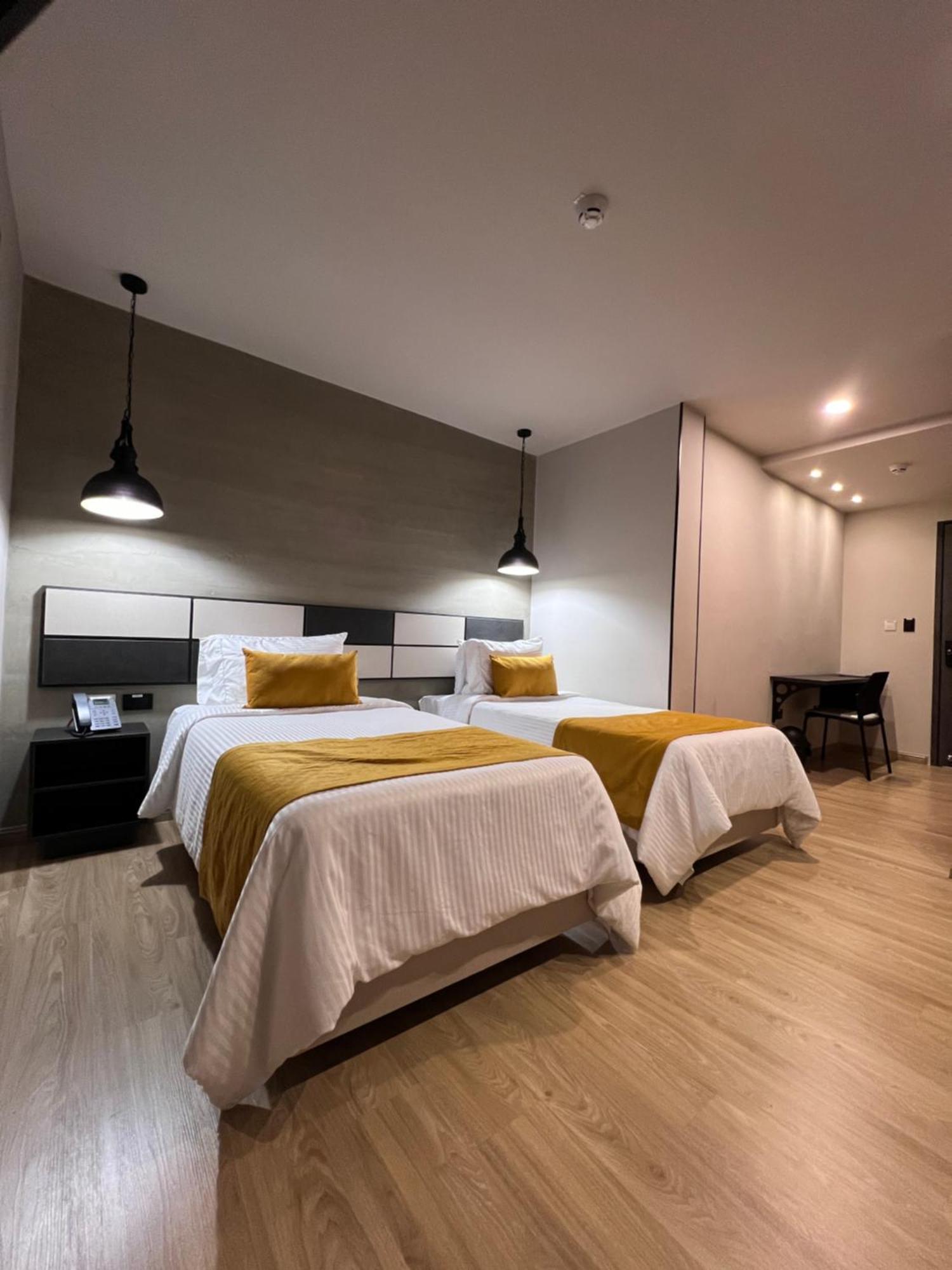 Balmoral Plaza Hotel Pereira Eksteriør bilde