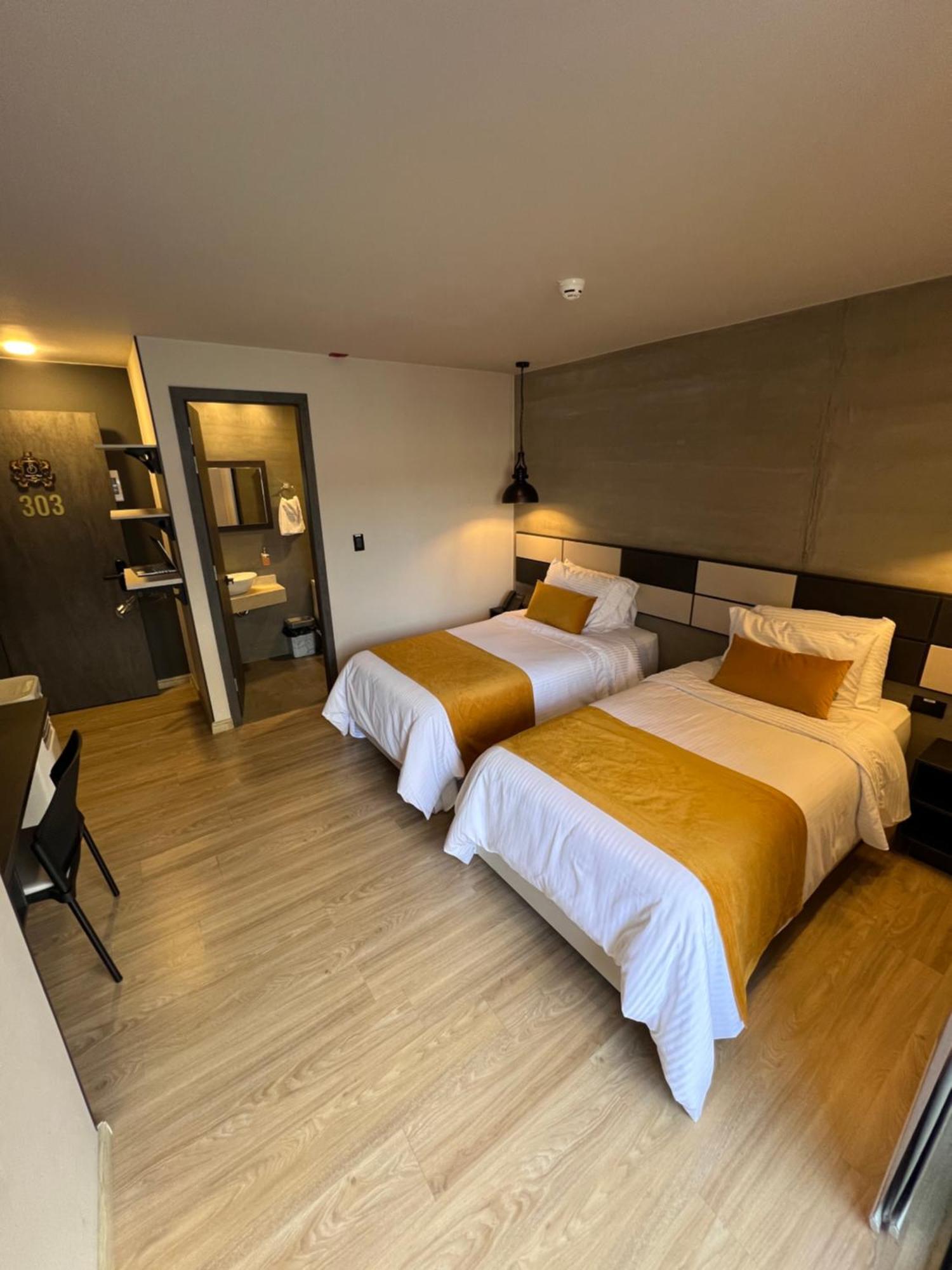 Balmoral Plaza Hotel Pereira Eksteriør bilde
